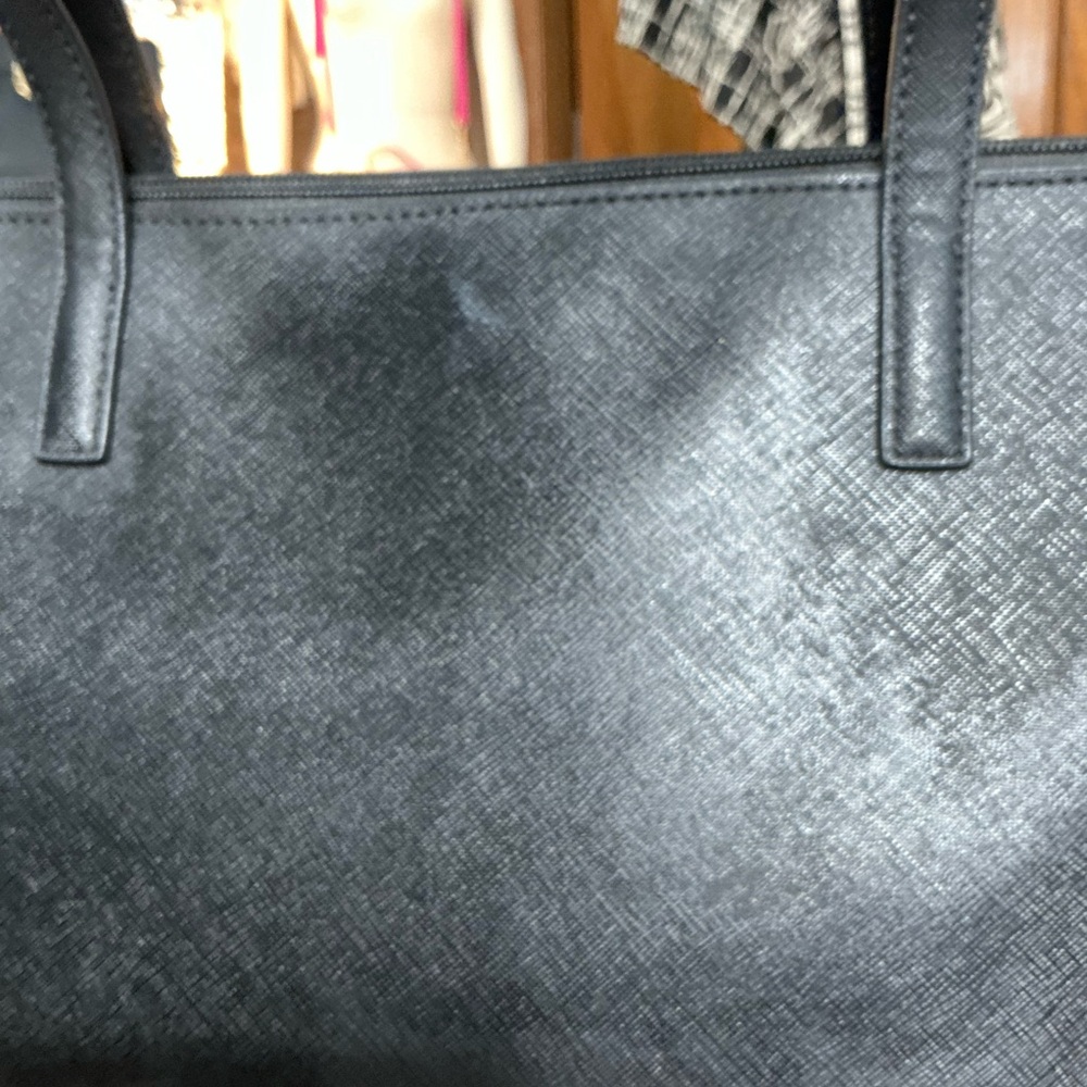 KATE SPADE “Molly Glitter Large Tote” - Picture 5 of 16